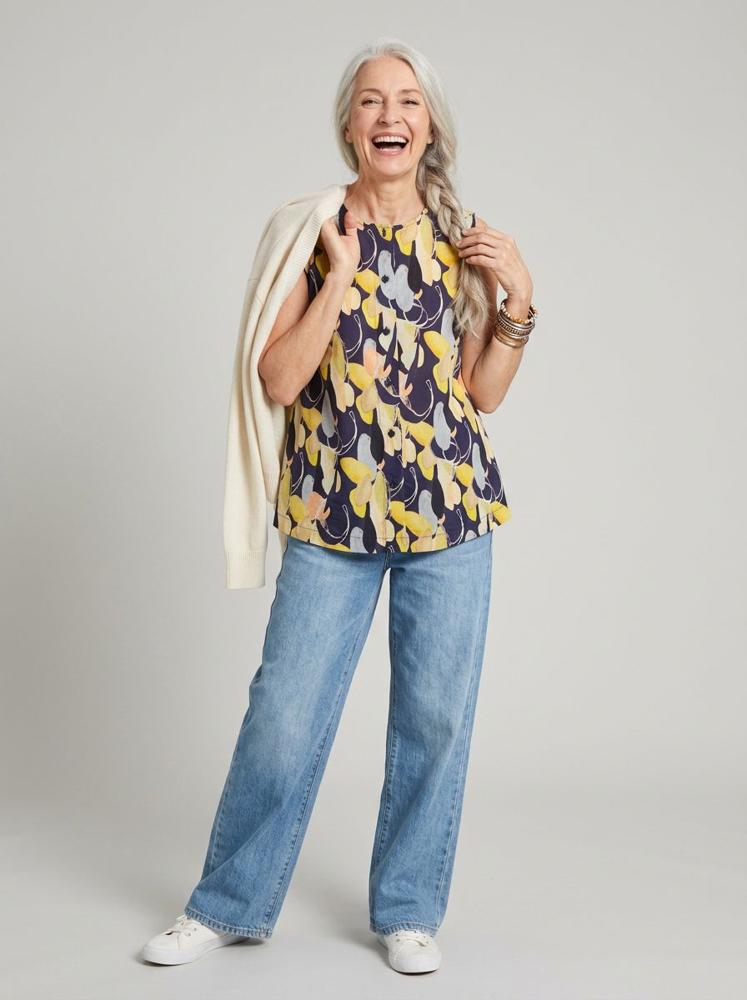 geprinte mouwloze bloementop 260154 - wendy trendy