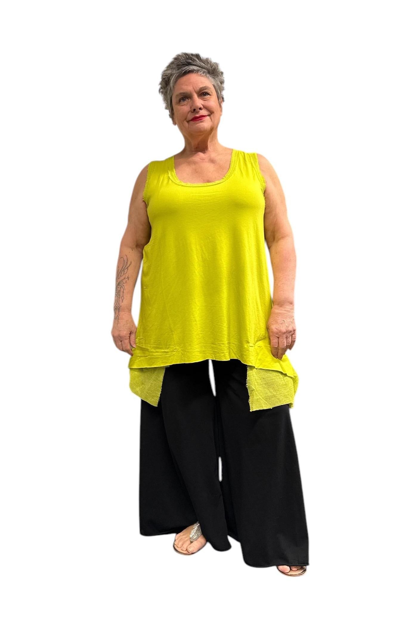 mouwloze asymmetrische top 25025 - Zilberman