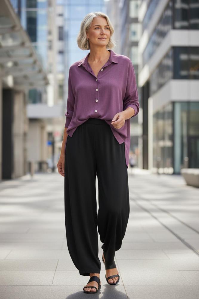 broek met knoop onderaan 25-1488 - Momi