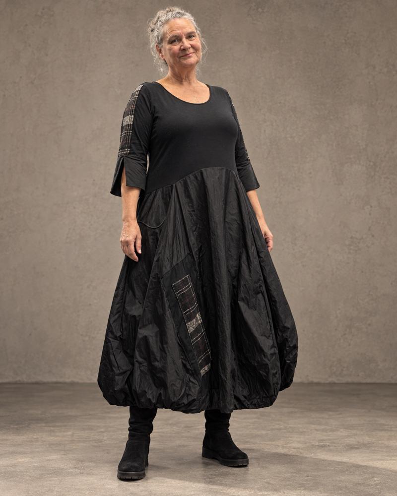 elegante zwarte jurk met zakken 9337 - Vincenzo Allocca
