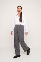 elegante broek met plooien en wijde pijpen 777045 - Ozai N Kü