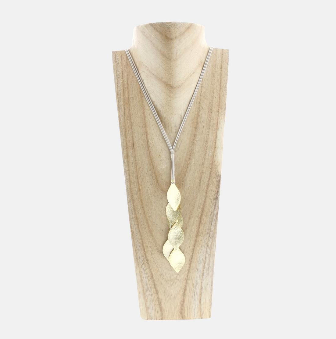 halsketting met gelaagde bladvormige hangers 14132 - Rosanna de la Riva
