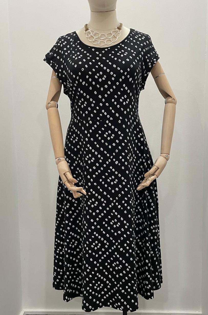 elegante zwarte a-lijn jurk met witte stippen d929jr - Neirami